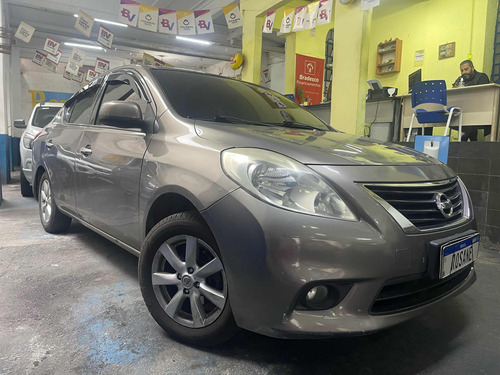 Nissan Versa 1.6 16v Sl Flex 4p