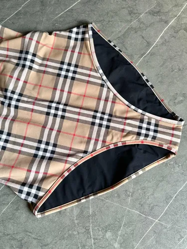 Burberry ropa dama 2025