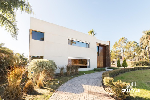 Imagen 4 de 30 de Imponente Casa 4 Dormitorios En Venta - San Marino (funes Hills)