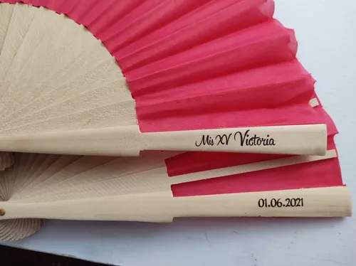 Abanicos de madera personalizados para boda