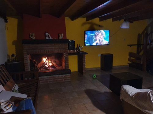 Venta 2 Casas Sobre Lote, Zacagnini