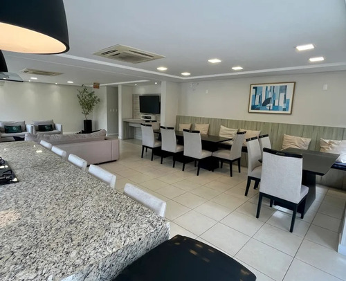 Apartamentos À Venda Em Itacorubi Com 3 Quartos E 2 Banheiros. Pronto Para Morar. Bem Localizado.