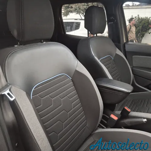 Renault Duster 1.3 Intense Cvt