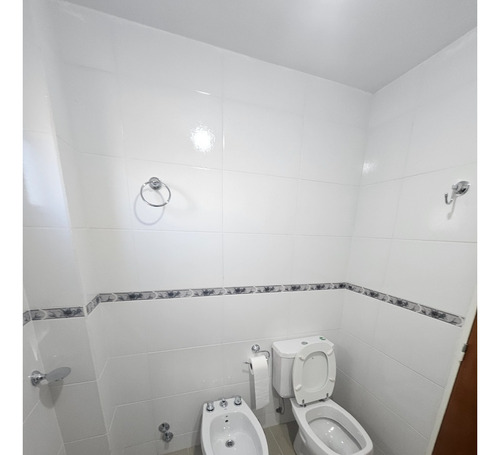 Departamento En Alquiler Zona San Justo Centro 45m2 Al Frente (a Mts. De Unlam)