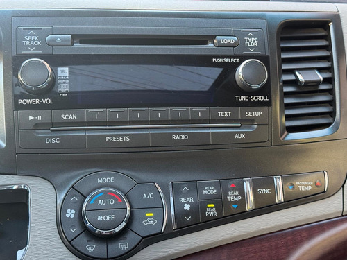 Toyota Sienna Limited Piel Limited Qc Dvd At
