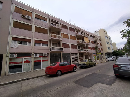 Se Vende Departamento Centrico En Villa Carlos Paz