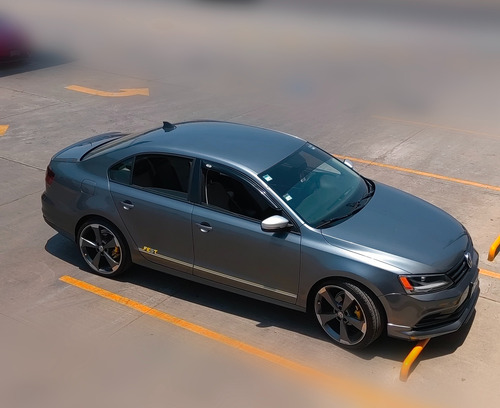 Volkswagen Jetta 2.0 Fest Mt