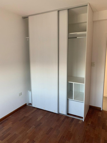 Imagen 13 de 13 de Venta Piso Avenida 53 Entre 18 Y 19