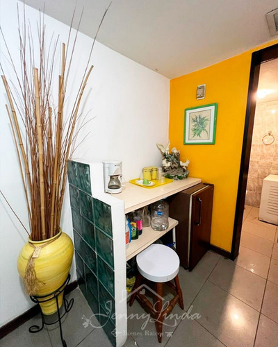 Imagen 4 de 13 de Venta Consultorio Odontológico En Torre Del Centro Maracay Aragua 0414-444.72.13