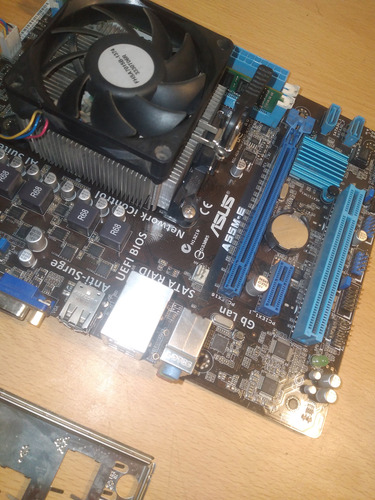 Placa Madre Asus Fm2+ / Cpu A10 5800 K / 4gb Ddr3 (Usado)
