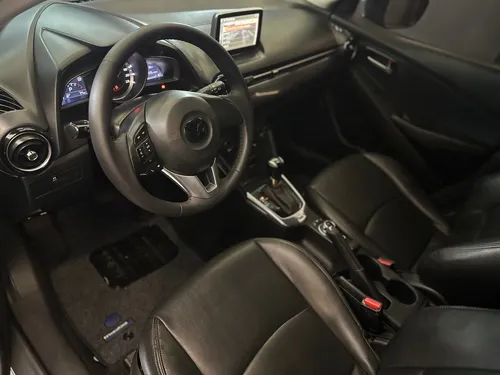 Mazda 2 1.5 Touring