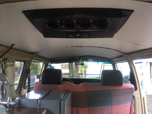 Imagem 8 de 13 de Motorhome Kombi 2020 100% Revisada Acabamento Top