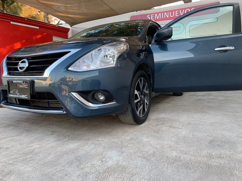 Imagen 2 de 15 de Nissan Versa 2017 1.6 Exclusive Navi At