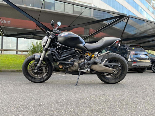Ducati Monster 821 Dark