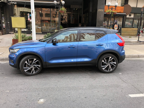 Volvo XC40 T5 R-design Plus