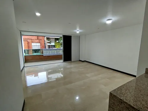 Arriendo Apartamento En Laureles