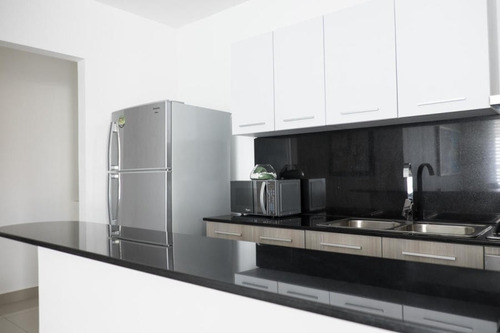 Imagen 10 de 14 de Venta De Apartamento De Ensueño En Ph Mi Condado, 20-3816