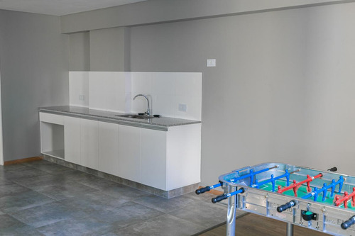 Amplio Loft Que Sugiere Un Lugar Distinto Para Vivir-centro Rosario