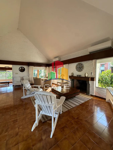 Hermosa Casa A Pasos De Playa Mansa ? Parada 9, Punta Del Este