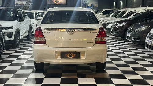 Toyota Etios 1.5 Platinum 4 p