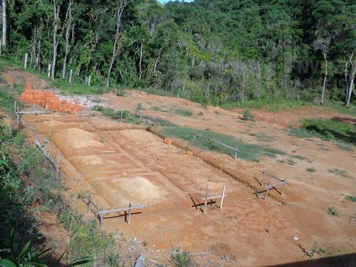 Imagem 4 de 11 de Cód 3211 - Belíssimo Terreno Com Lago Localizado Em Região - 3211