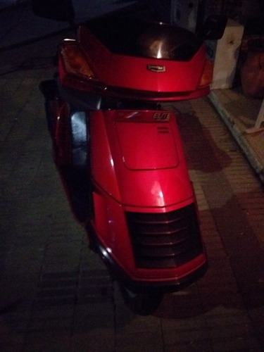 Imagen 7 de 8 de Honda Elite 150 Deluxe