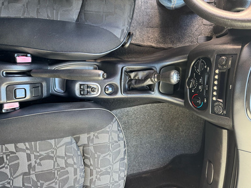 Peugeot 207 1.4 Xr Sport Flex 5p