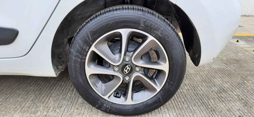 Imagen 15 de 15 de Hyundai Grand I10 2020 5p Gl Mid L4/1.2 Premium Aut