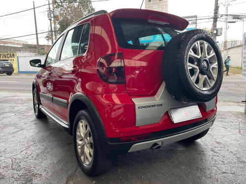 Imagem 10 de 15 de Volkswagen Crossfox 1.6 Mi Flex 8v 4p Automatizado