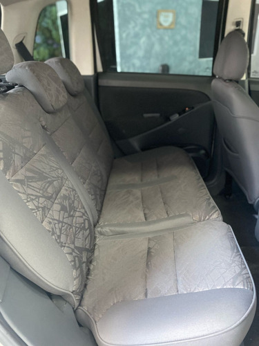 Fiat Idea 1.8 MPI ADVENTURE 8V FLEX 4P MANUAL