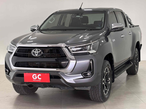 Toyota Hilux 2.8 D-4D TURBO DIESEL CD SRX 4X4 AUTOMÁTICO