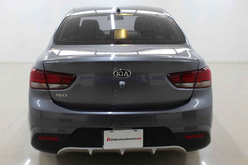 Imagen 4 de 15 de Kia Kia Rio Sedan 2019 4p Lx, 1.6 L Mpi Ta6, Ve, Ba, Bl, Ra