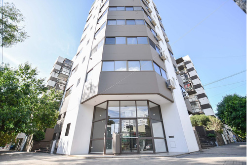Imagen 29 de 30 de Departamento 2 Dormitorios Venta La Plata Cochera