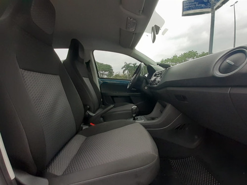 Imagem 8 de 17 de Volkswagen Up