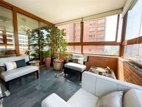 Imagen 8 de 30 de Departamento En Venta De 4 Dorm. En Las Condes