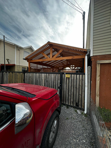 Se Vende Casa En Condominio En Calle Los Suspiros San Bdo