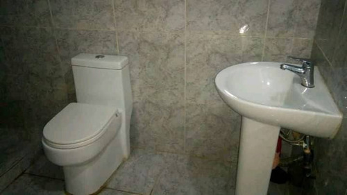 Imagen 7 de 8 de Se Vende Casa En La Llovizna, Cocina Hecha Y Piso Con Porcelanato