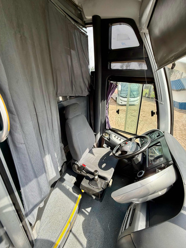 G7 1200 Scania K-340 2009/2009 42 Lugares Com Encosto Pernas