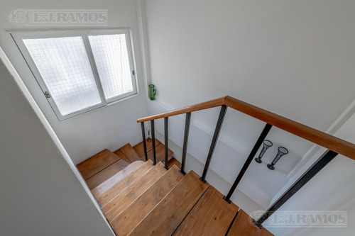 Imagen 13 de 25 de Peña Y Billinghurst. Duplex Con Terraza Propia. 3 Dorm Dep. Sup Total 125 M2
