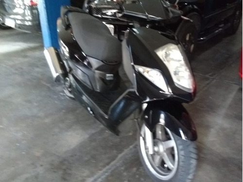Imagen 5 de 11 de Scooter Daelim S1 / 125 Cc. Made In Corea Rodada En 2014