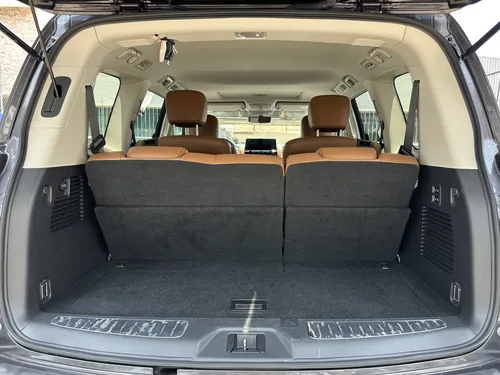 Infiniti QX80 5.6l Perfection 7 Pasajeros At