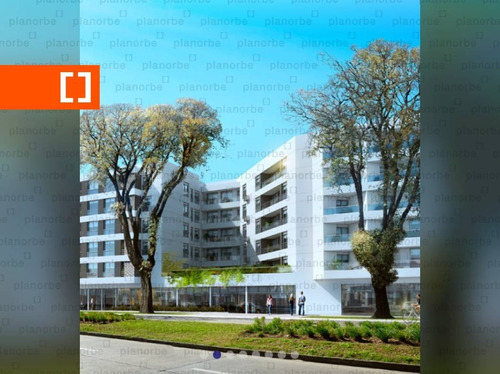 Venta De Apartamento Obra Construcción 2 Dormitorios En La Comercial, Grand Boulevard Unidad 526