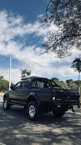 Mitsubishi L200 2.5 Sport Gls Cab. Dupla 4x4 4p