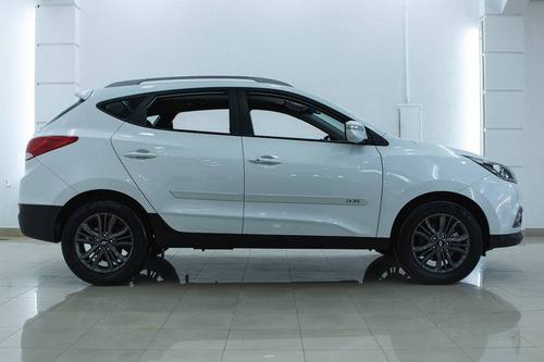 Imagem 3 de 13 de Hyundai Ix35 2.0 Mpfi Gl 16v Flex 4p Automático