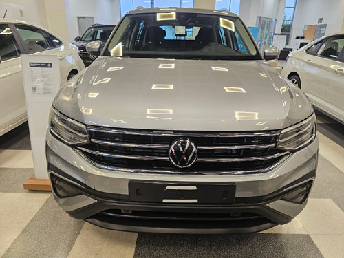 Volkswagen Tiguan Allspace 2.0 Tsi Life 4Motion Dsg