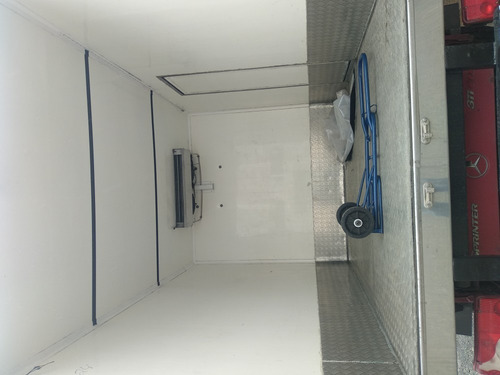 Sprinter Chassi 311 Street 12/13 Com Bau Refrigerado