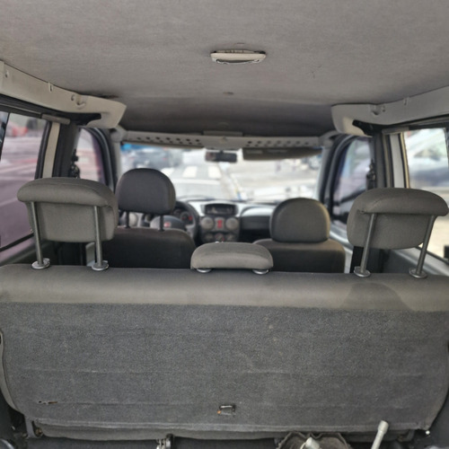 Fiat Doblo 1.8 16v Adventure Locker Flex 5p