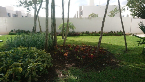 Renta De Departamento En Jardines Del Sur 4 En Cancun