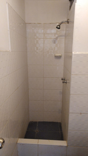 Imagen 3 de 11 de Alquilo Minidepartamento 3 Dormitorios, 2 Baños Completos Alameda Del Pinar Comas