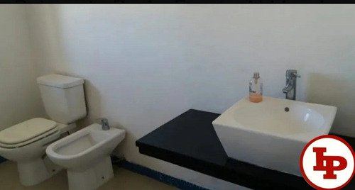 Casa 4 Dorm, 3 Baños, Balneario Buenos Aires Frente Al Mar.